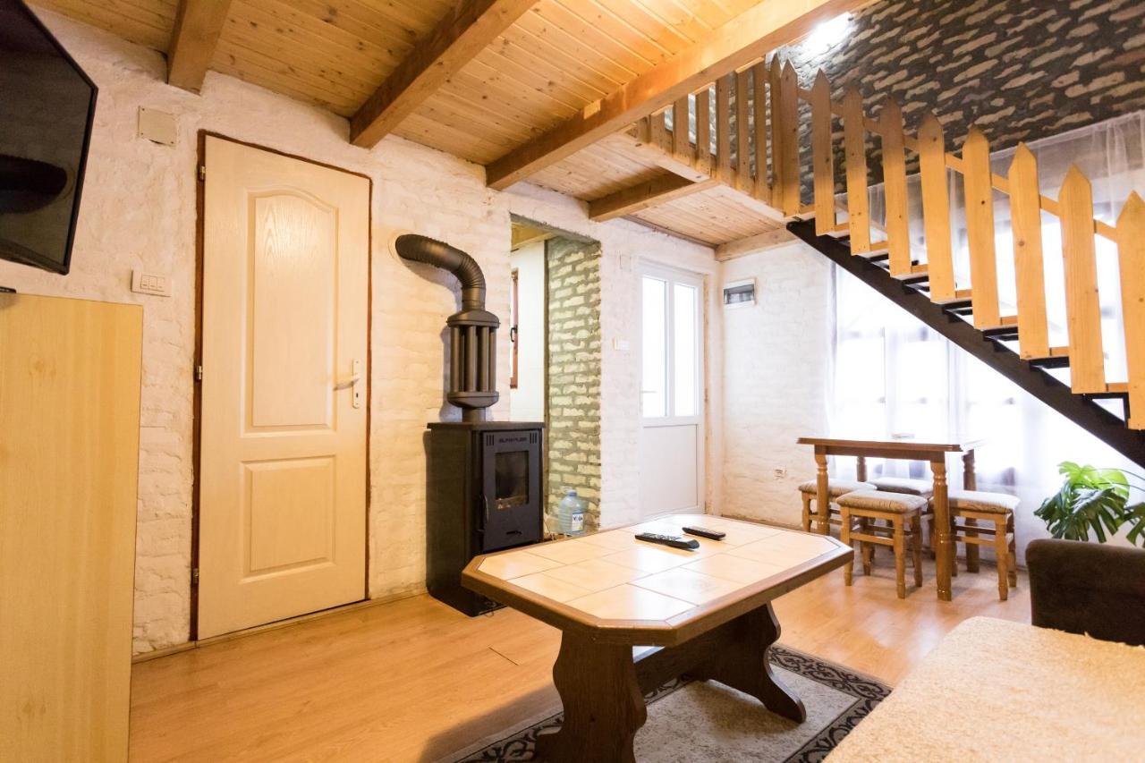 Holiday Home Jazacka Bajka Vrdnik Ngoại thất bức ảnh